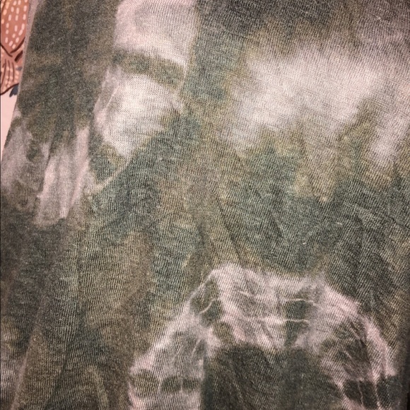 Green and Cream Tie Dye Shirt with Fringe Bottom - Picture 2 of 5
